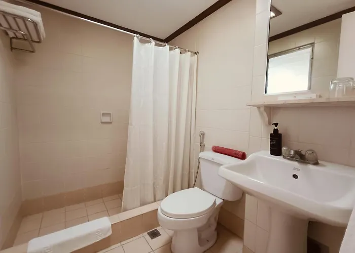 Tropicana Suites